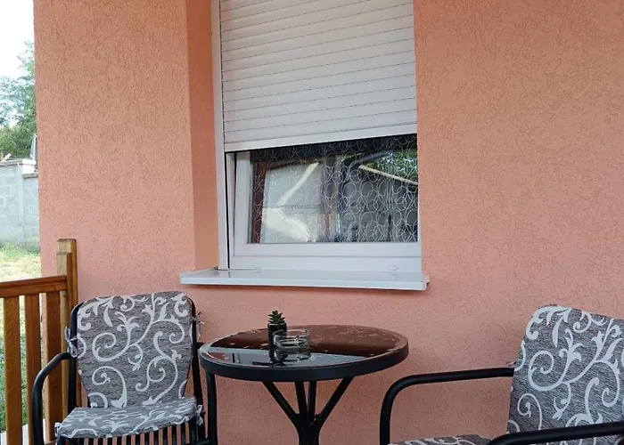 Stojkovic 아파트 *