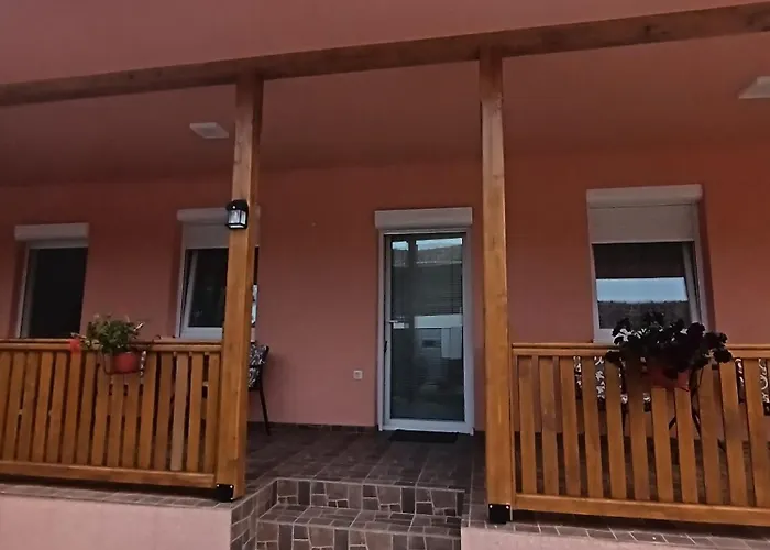 아파트 Stojkovic *